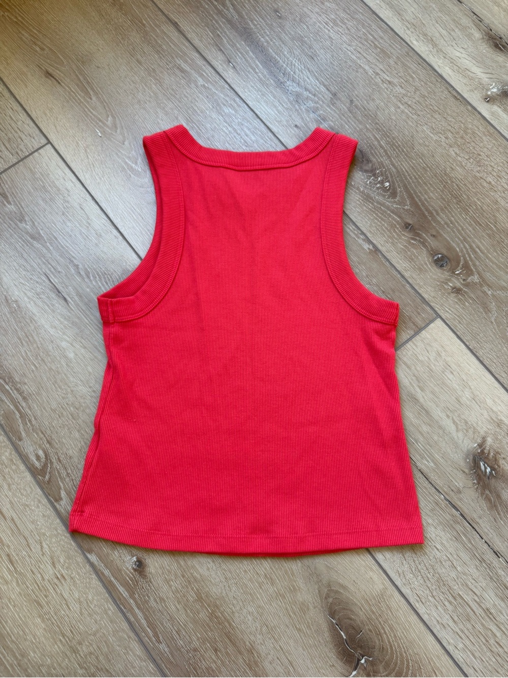Old Navy Ribbed Tank Top - Picture 2 of 7